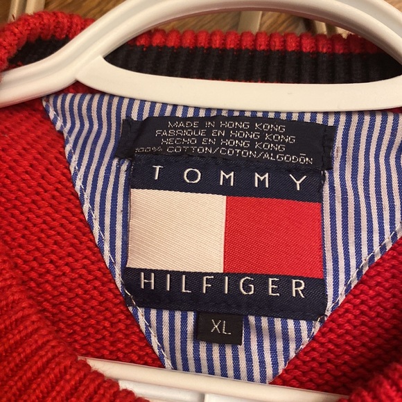 Tommy Hilfiger men's red stripes sweater - Picture 5 of 6